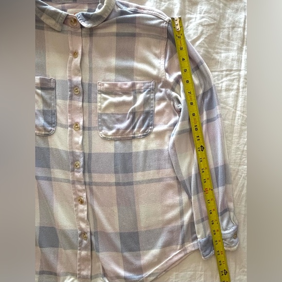 Pastel Plaid Stretch Shirt - Picture 9 of 9